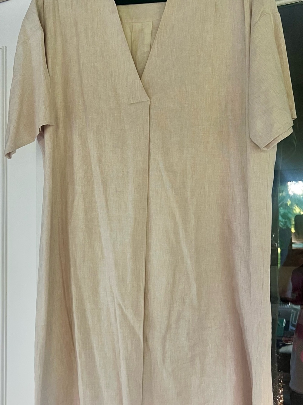 Preston & York Light Beige Linen V-Neck Short Sleeve Tunic